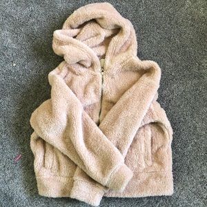 F21 SHERPA ZIP UP SWEATSHIRT